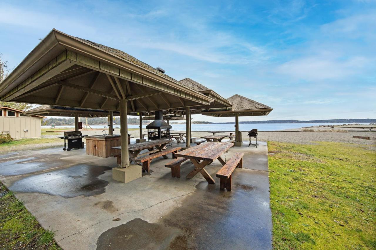 Hartstene Pointe Haven Shelton Exterior photo